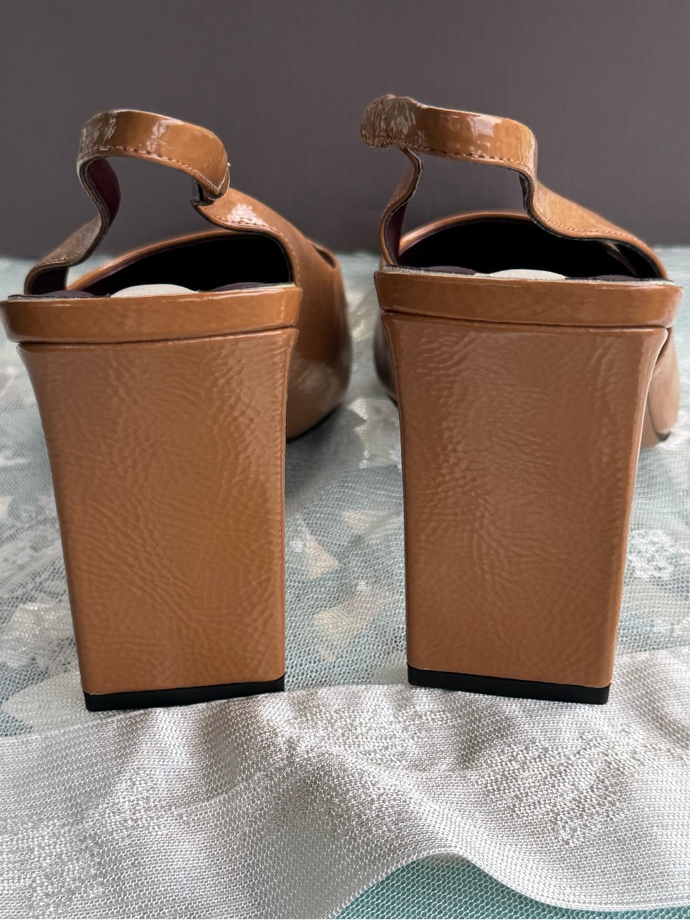 Franco Sarto Averie Patent Leather Camel toffee Slingback Pumps NIB Size 10 - Picture 8 of 11